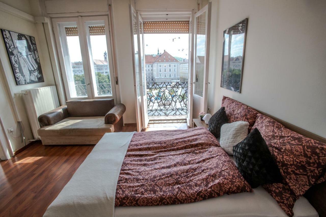 Top Location Budapest Exterior foto